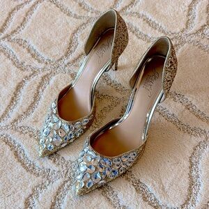 JEWEL By Badgley Mischka encrusted with glitter and rhinestones closed-toe heels